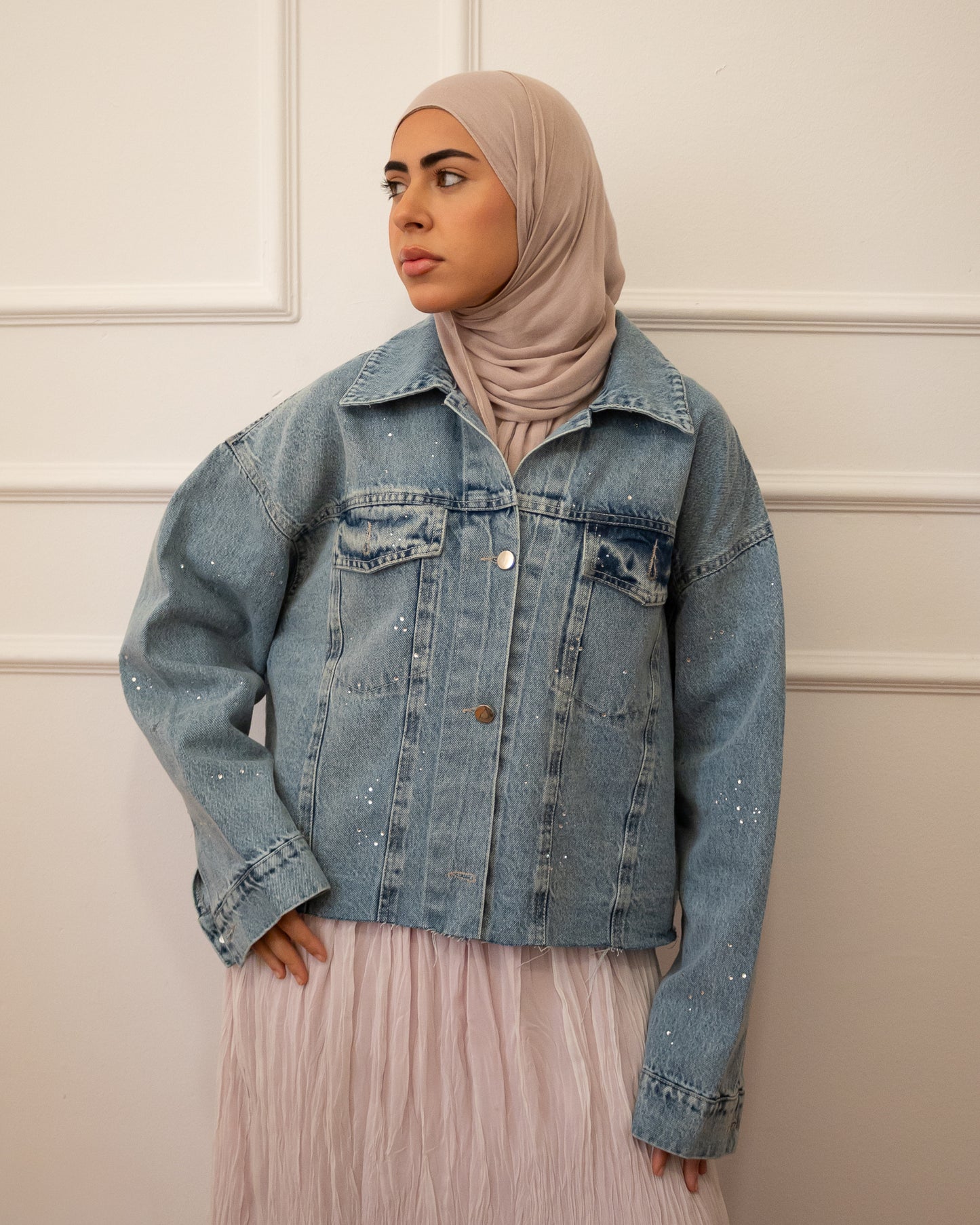 Cropped denim jacket
