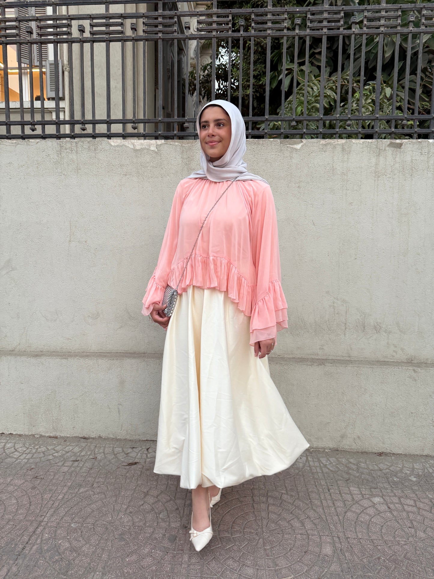 Flounced chiffon blouse with a cotton lining