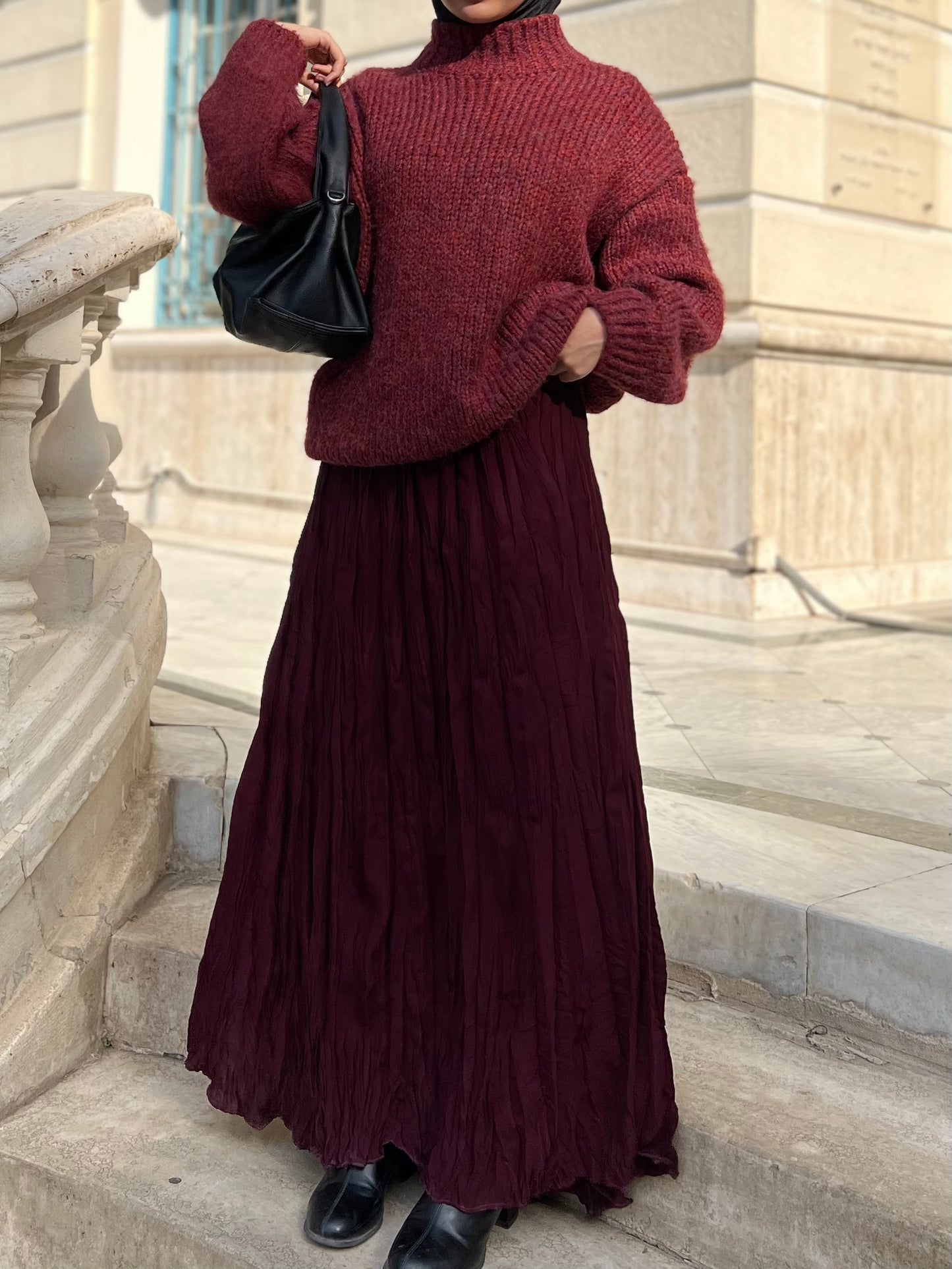 Oversized knitted sweater