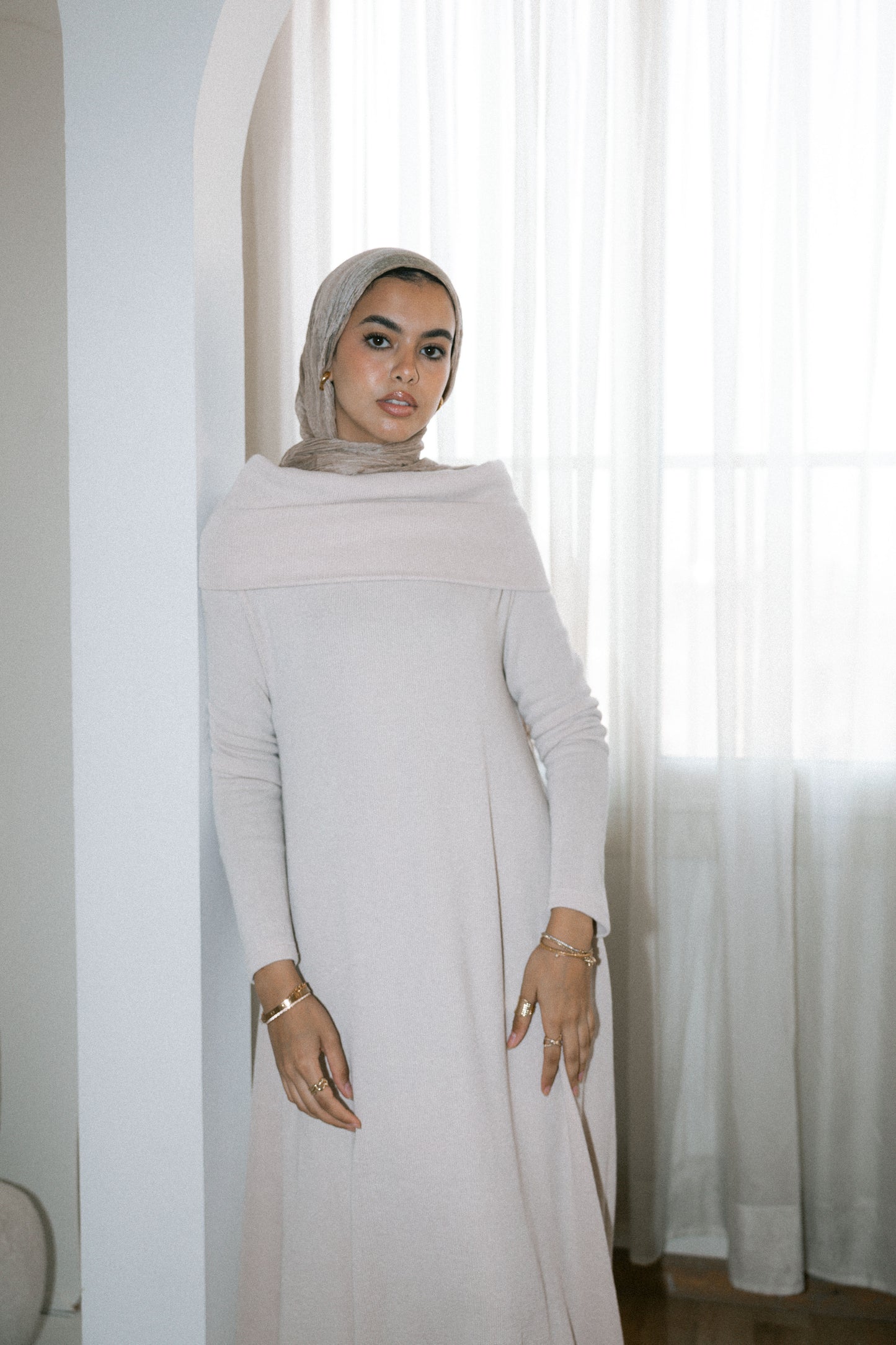 Off shoulder knitted dress