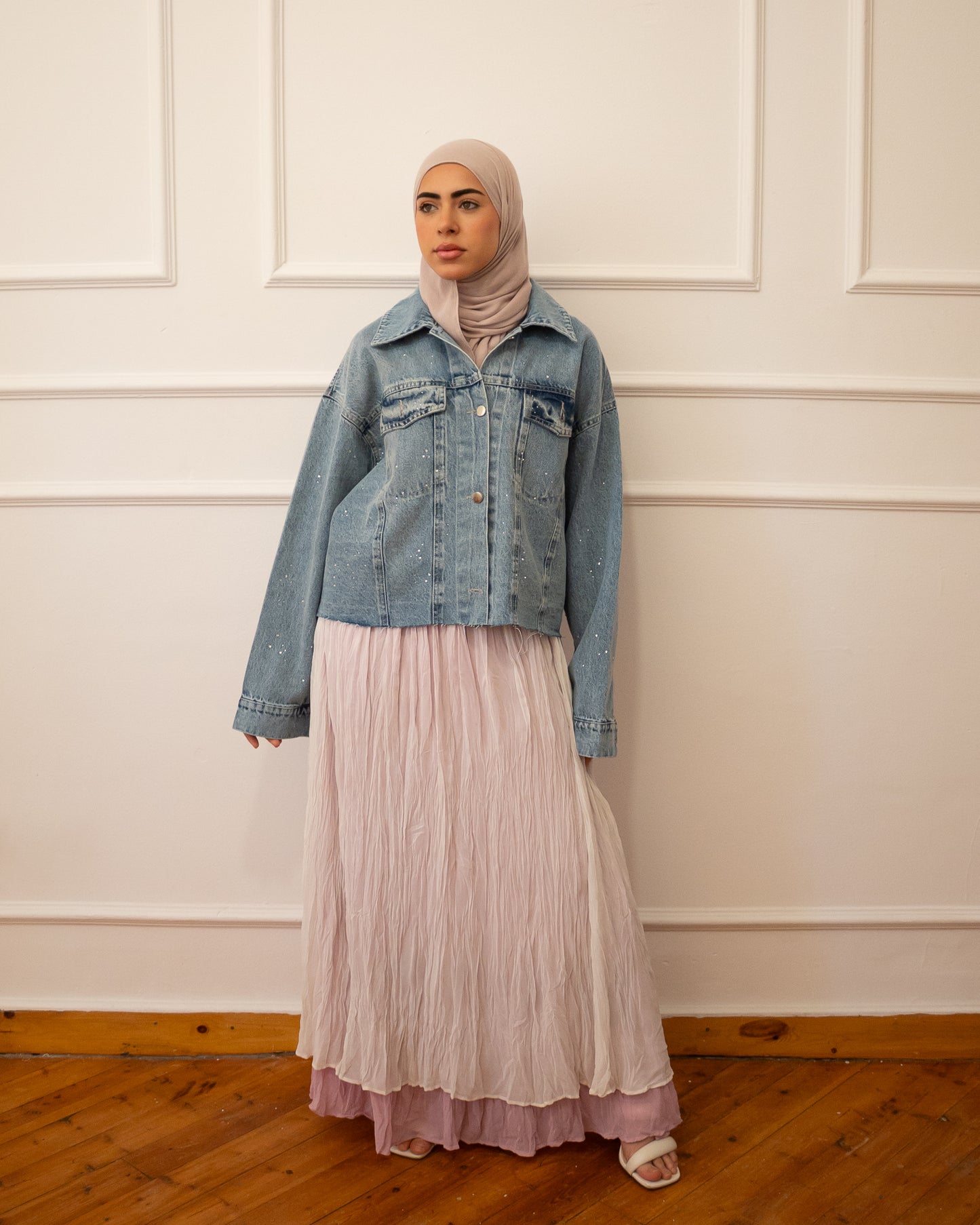 Cropped denim jacket