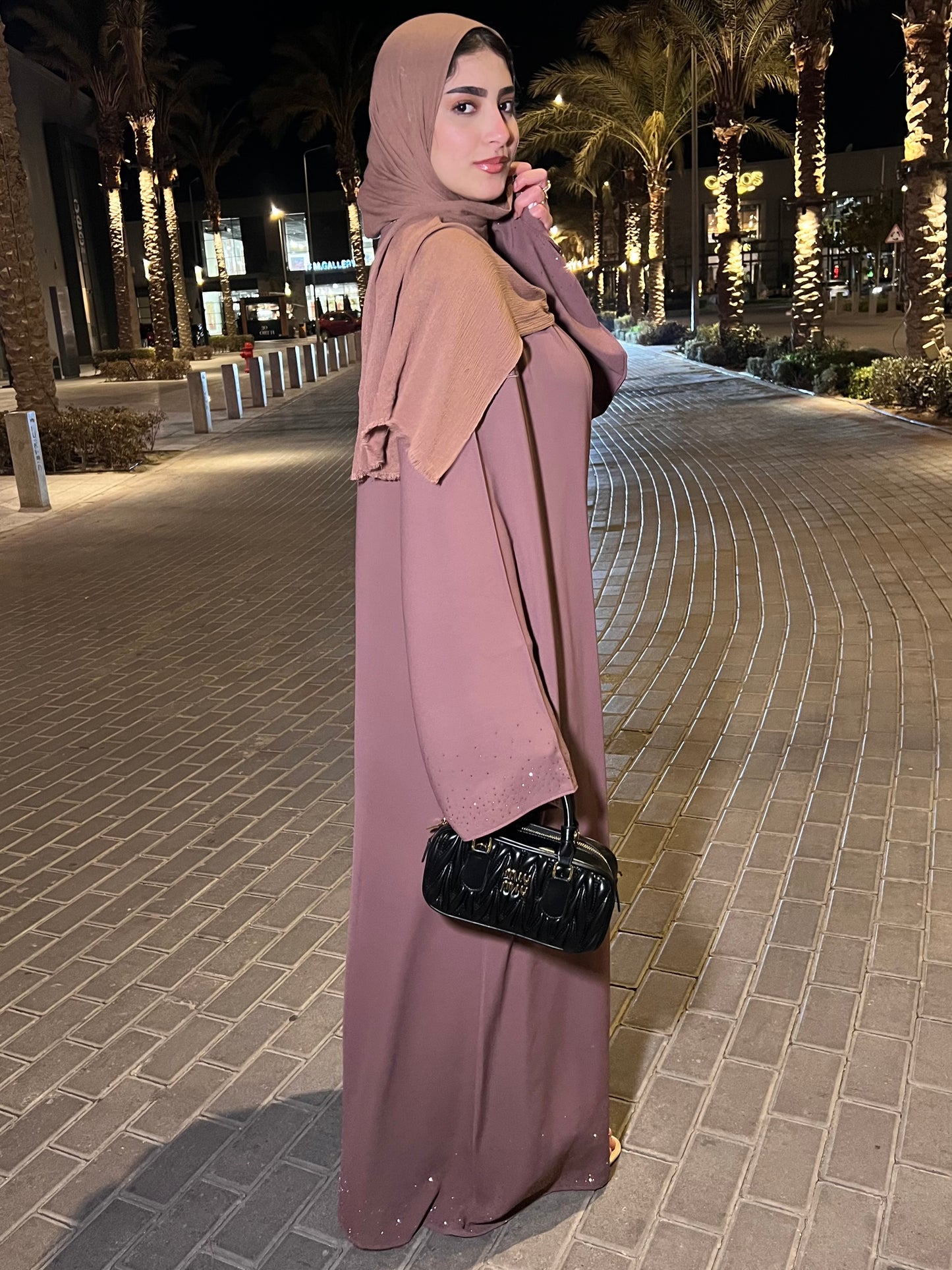 Nejma abaya