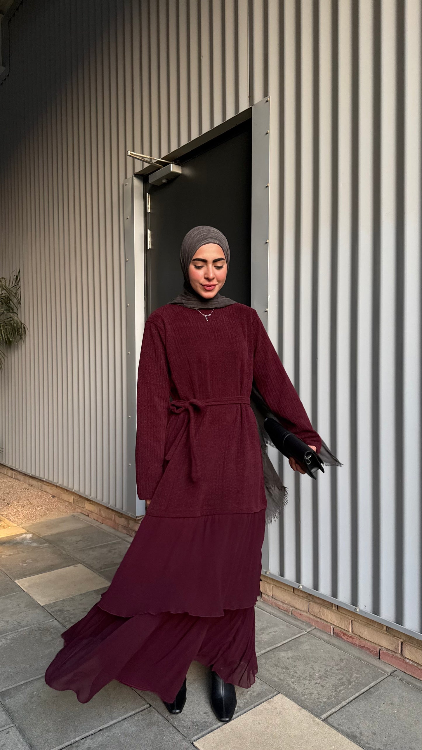 Knitted x pleated dress